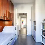 Hostly-the Piramide Soul Roma-10min To Colosseum *