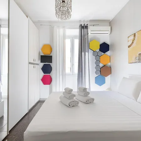 Hostly-the Piramide Soul Roma-10min To Colosseum Apartamento